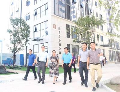 鄭州市商務局副局長曹宏偉一行蒞臨園區考察調研，共促鄭州軟件開發產業創新發展
